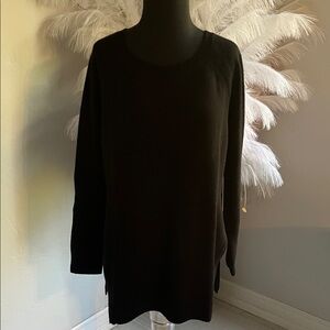 Elegant Long Sleeve Black Top